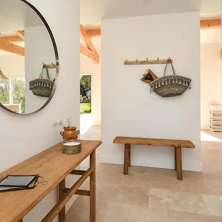 Holiday home Gorgeous In With Kitchen *
